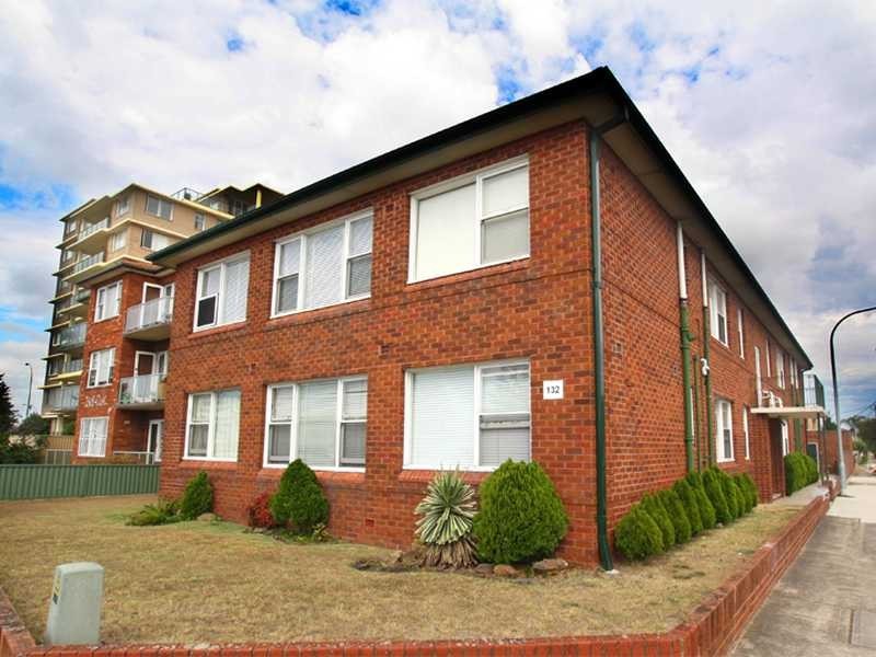 132 Grand Pde, Brighton-le-sands NSW 2216