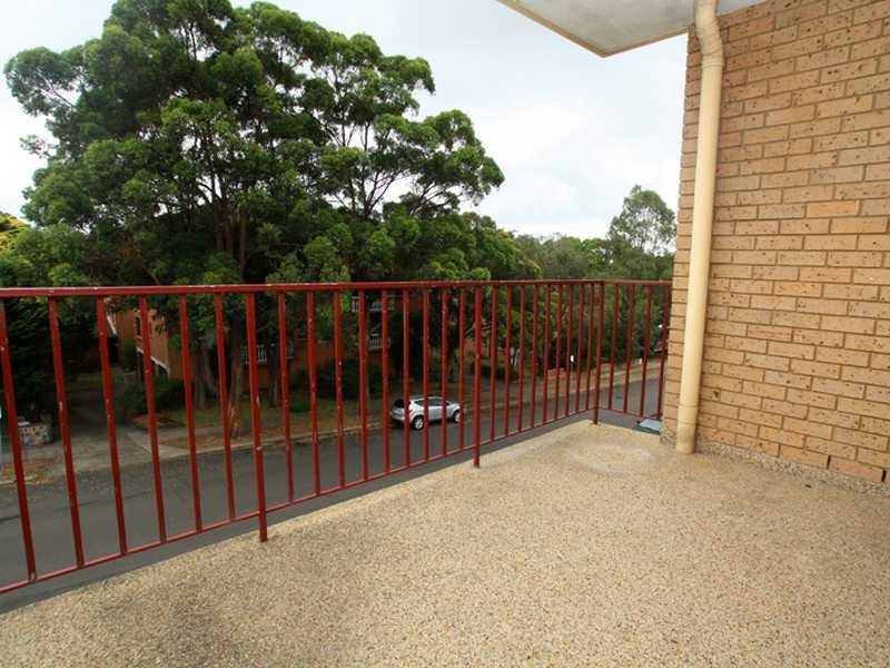 9 Buchanan Street, Carlton NSW 2218