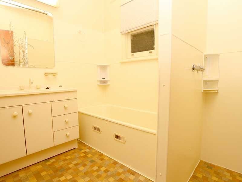 24 Pasadena Street, Monterey NSW 2217