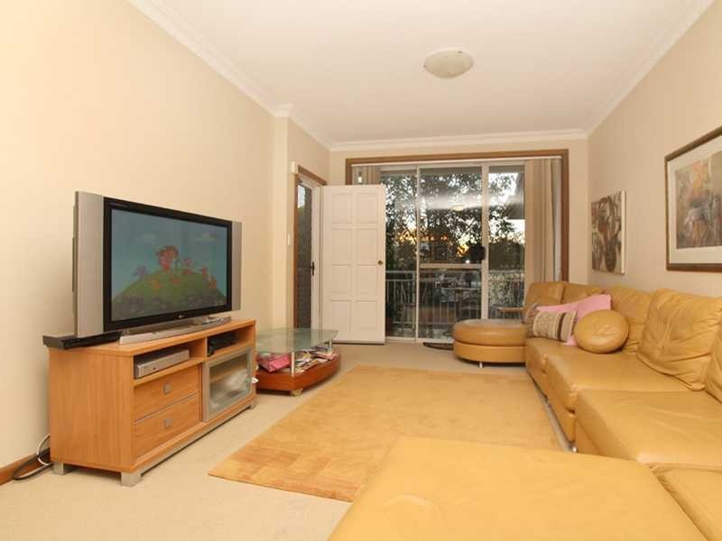 8 Targo Road, Beverley Park NSW 2217