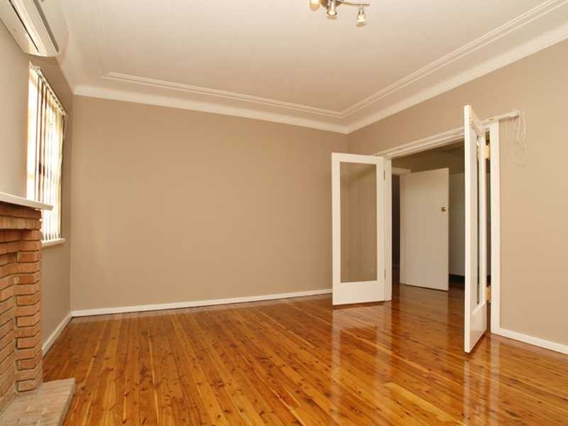 10 Parkside Avenue, Kogarah Bay NSW 2217