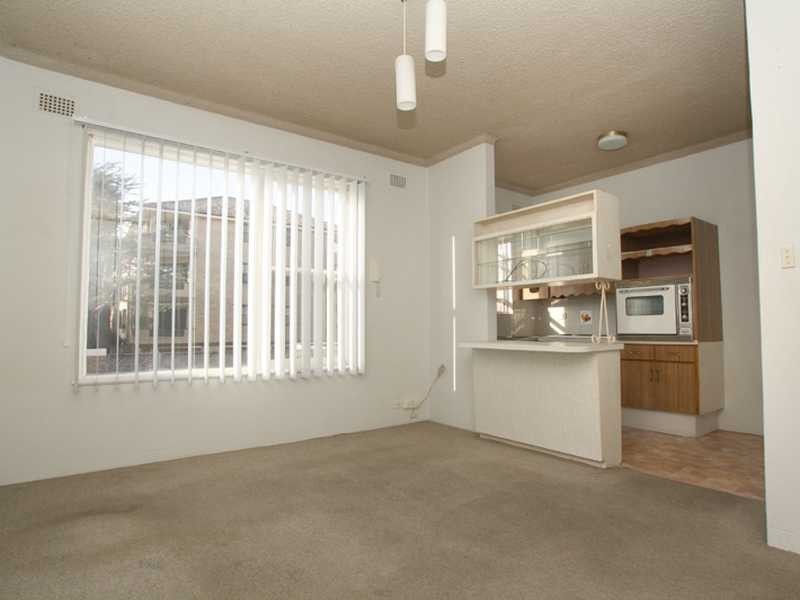 166 Russell Avenue, Dolls Point NSW 2219