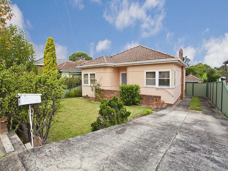 84 Canonbury Grove, Bexley North NSW 2207