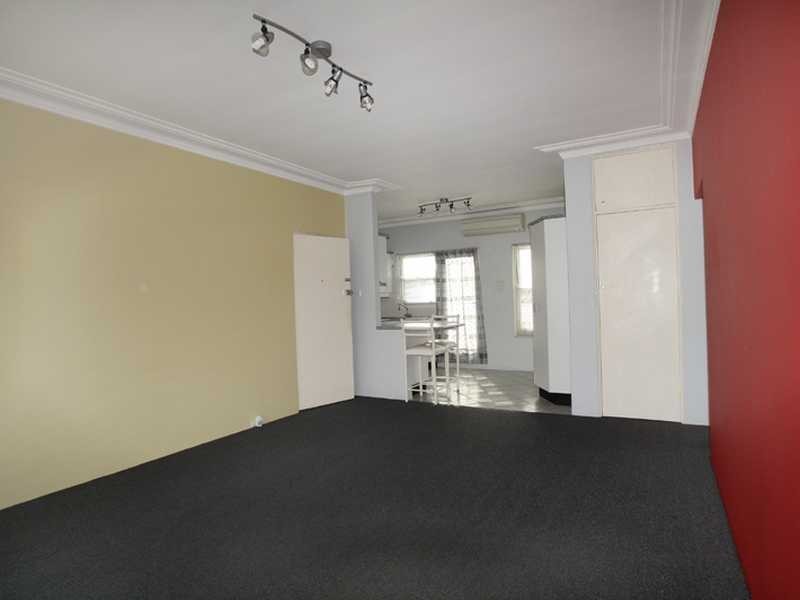 318 Grand Pde, Sans Souci NSW 2219