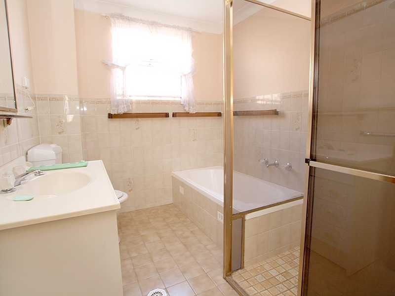 130 Chuter Avenue, Ramsgate Beach NSW 2217