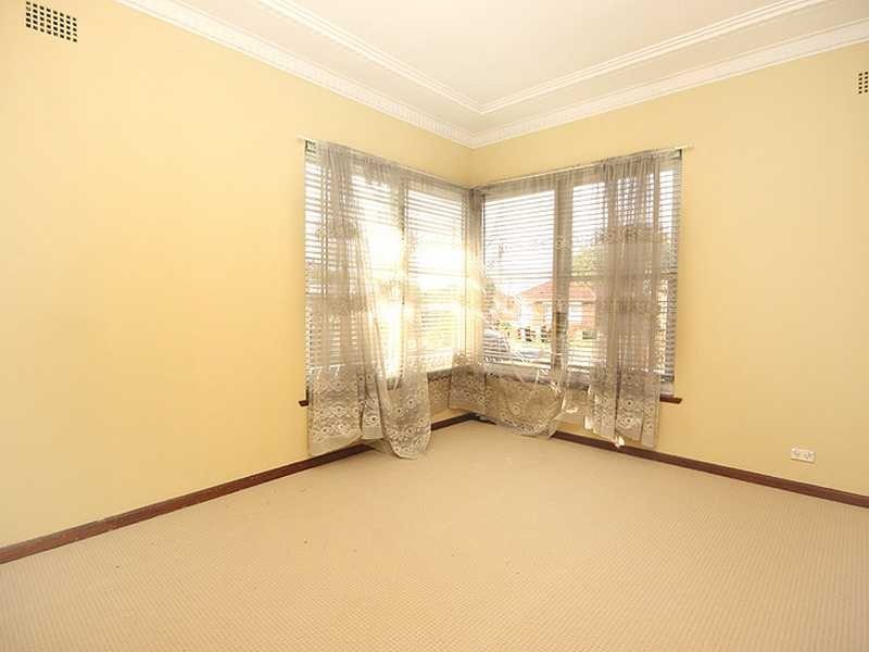 9 Lachal Avenue, Kogarah NSW 2217