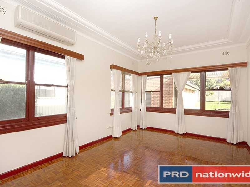 15 Campbell Street, Bexley NSW 2207