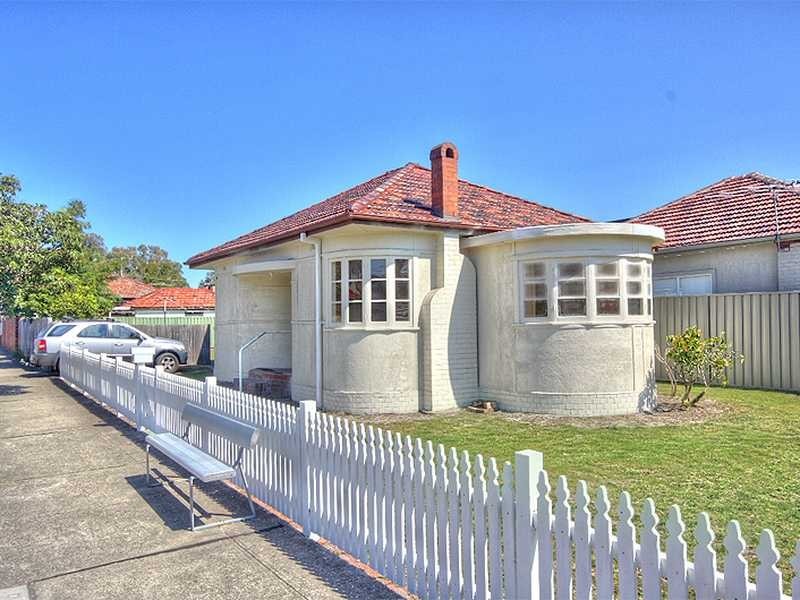 62 Pasadena Street, Monterey NSW 2217