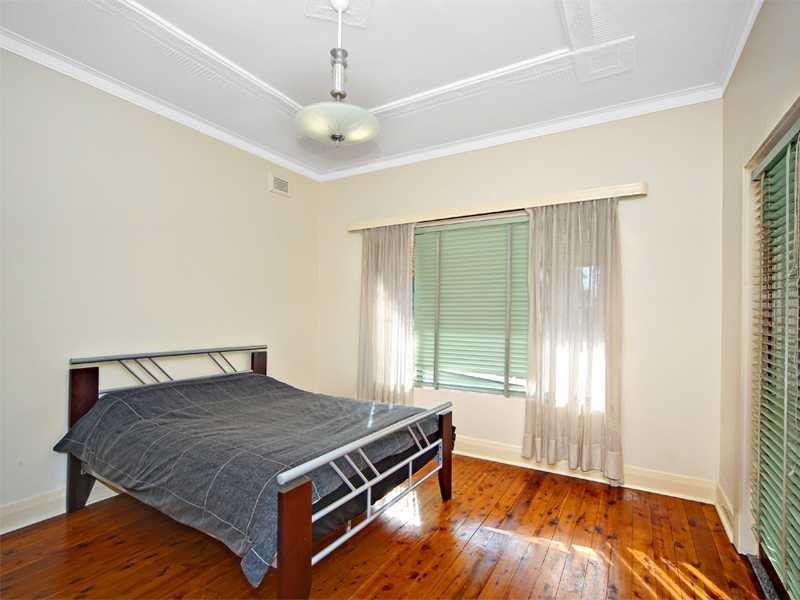 6 Bath Street, Monterey NSW 2217