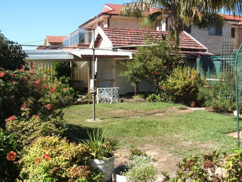 1 Hawthorne Street, Ramsgate Beach NSW 2217