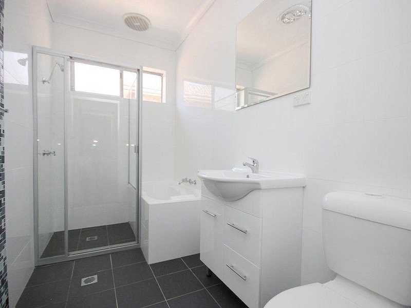 44 Rosemeath Avenue, Kingsgrove NSW 2208