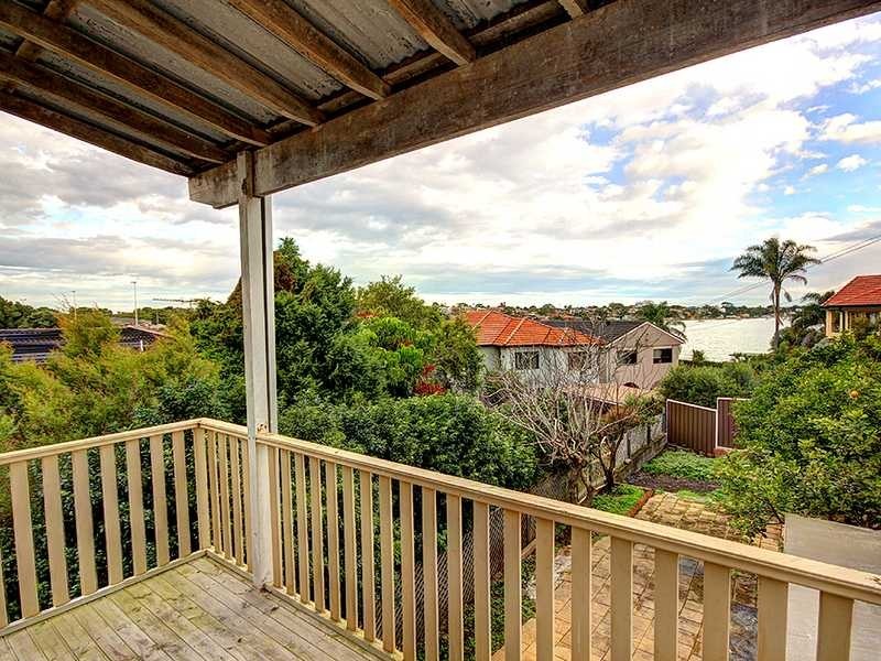 37 Ramsgate Road, Kogarah Bay NSW 2217