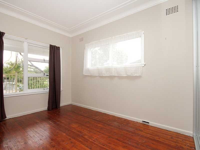 37 Ramsgate Road, Kogarah Bay NSW 2217