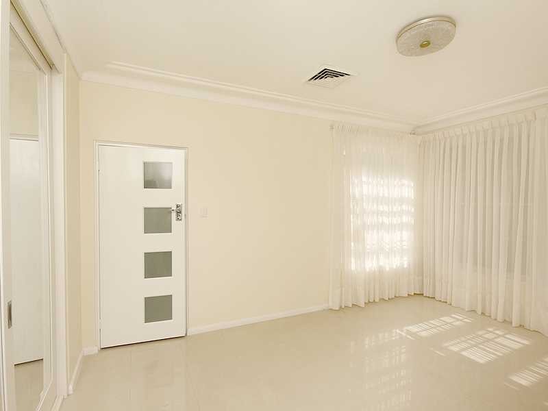 299 Grand Parade, Sans Souci NSW 2219