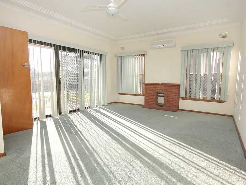 12 Colson Crescent, Monterey NSW 2217