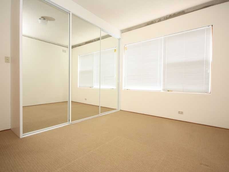 157 Russell Avenue, Dolls Point NSW 2219