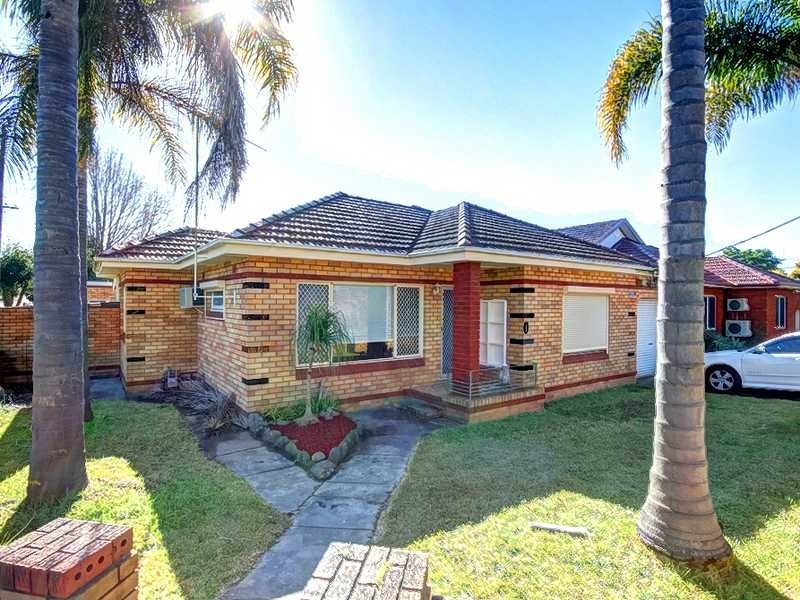 1 Palm Grove, Beverly Hills NSW 2209