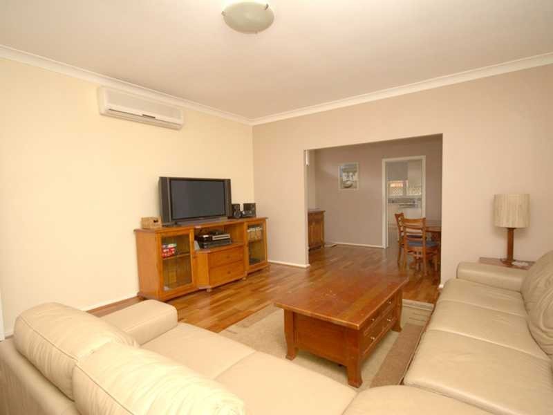 2 Wycombe Avenue, Monterey NSW 2217