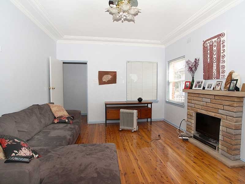 29 Scarborough Street, Monterey NSW 2217