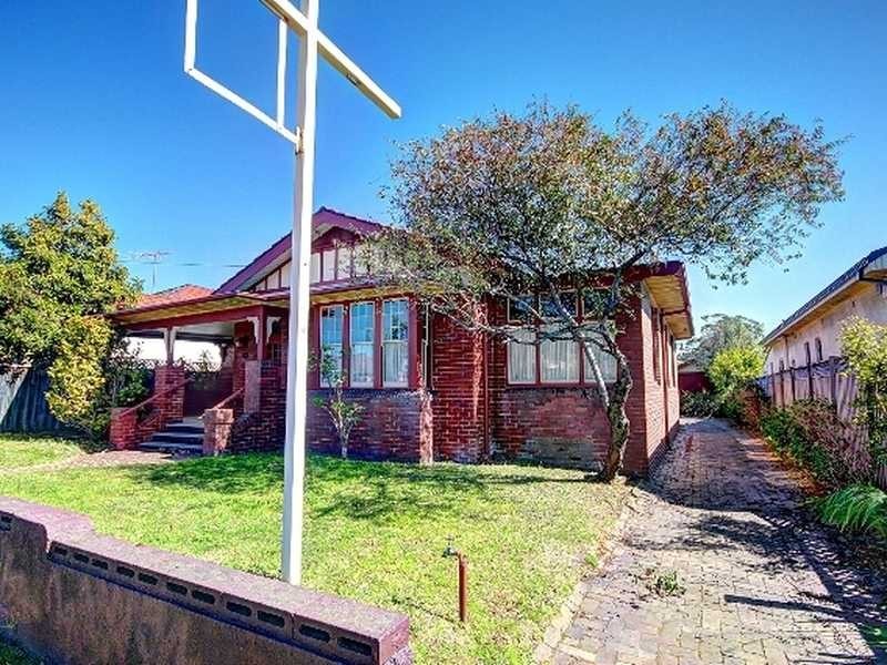 319 Princes Highway, Carlton NSW 2218