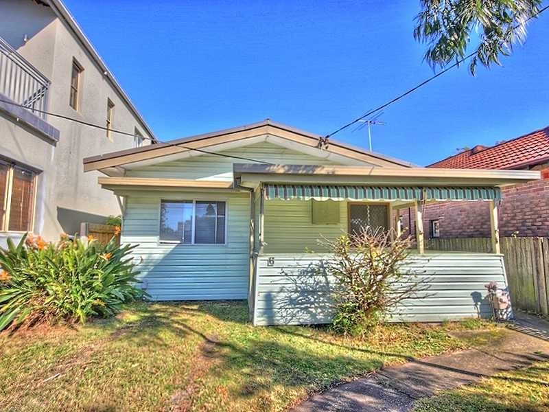 6 Wycombe Avenue, Brighton-le-sands NSW 2216