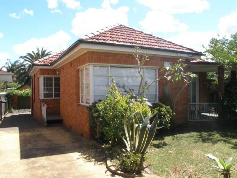 210 The Grand Parade, Monterey NSW 2217