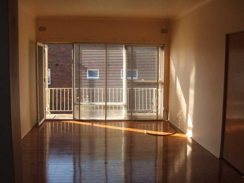 180 Russell Avenue, Dolls Point NSW 2219