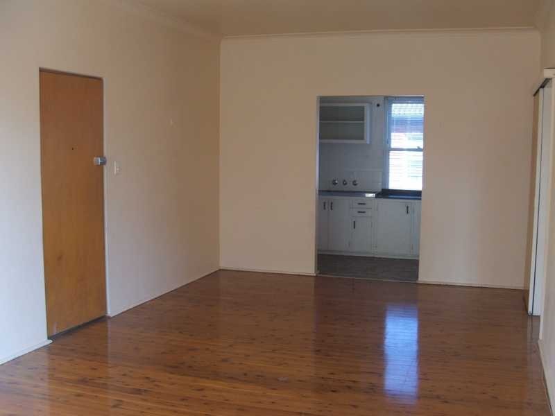 180 Russell Avenue, Dolls Point NSW 2219