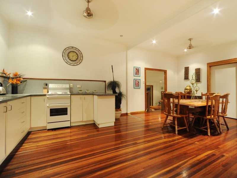 7 Salmon Street, Cannonvale QLD 4802