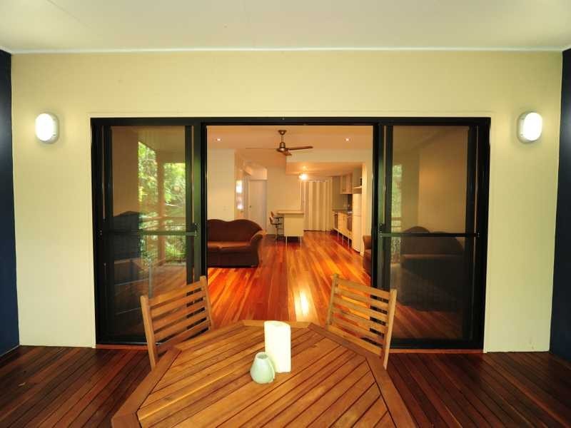 Unit 4/3 Seaview Drive, Airlie Beach QLD 4802