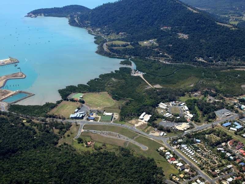 4 Loop Road, Jubilee Pocket QLD 4802