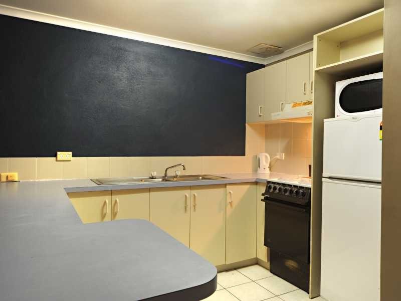 Unit 16/9 Erromango Drive, Jubilee Pocket QLD 4802