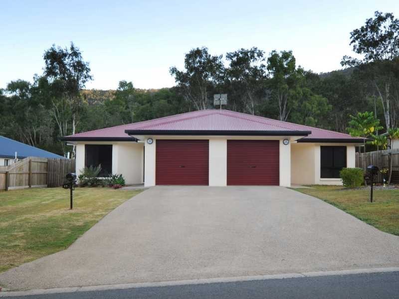 Unit 1/17A Sunset Drive, Jubilee Pocket QLD 4802