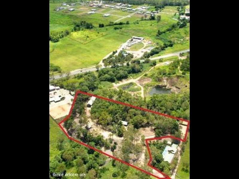 100 Wattle Road, Cannon Valley QLD 4800