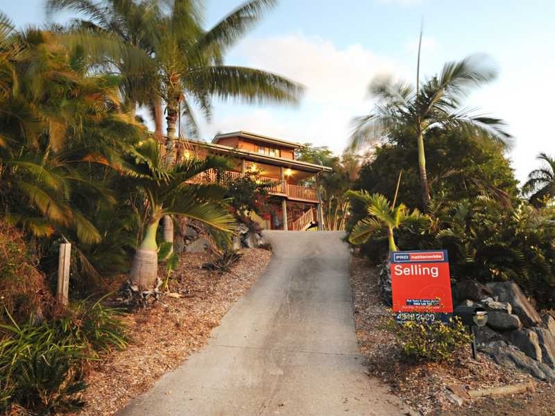 31 Jones Road, Cannonvale QLD 4802