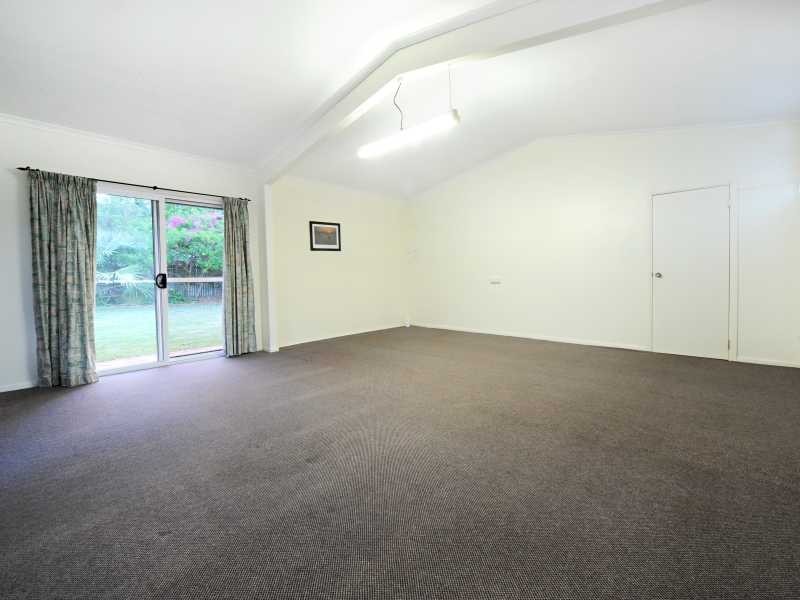 16 Catherine Crescent, Jubilee Pocket QLD 4802