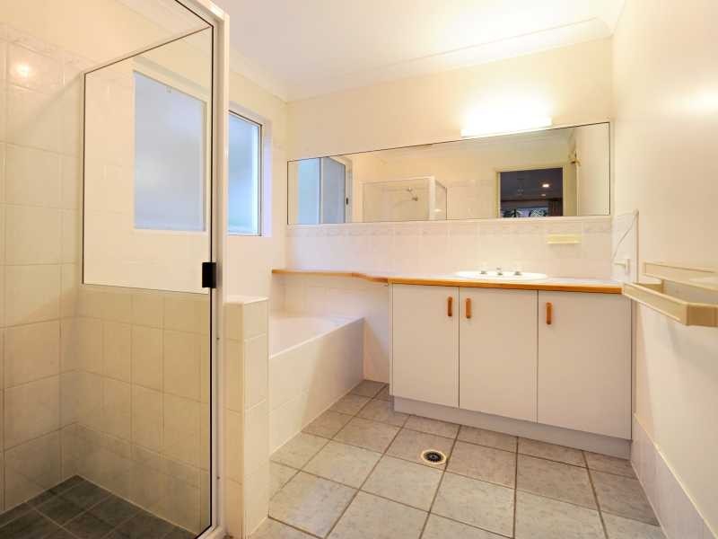 16 Catherine Crescent, Jubilee Pocket QLD 4802