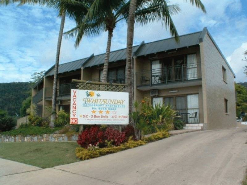 Unit 17/48 Coral Esplanade, Cannonvale QLD 4802