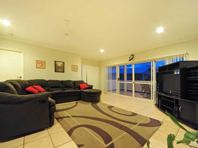 Unit 31/24 Sailz Pandanus Drive, Cannonvale QLD 4802