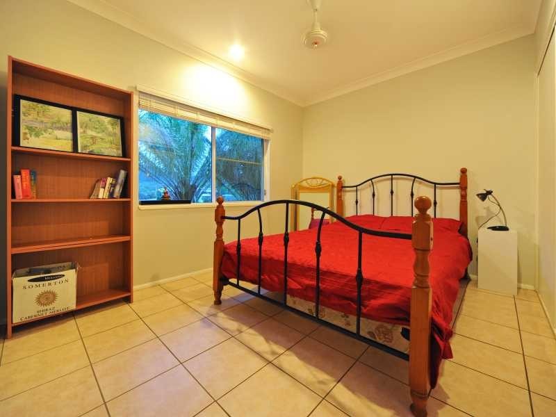 Unit 31/24 Sailz Pandanus Drive, Cannonvale QLD 4802