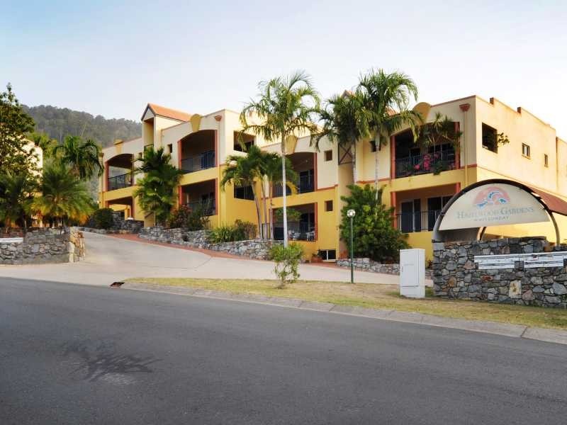 Unit 21/20 Island Drive, Cannonvale QLD 4802