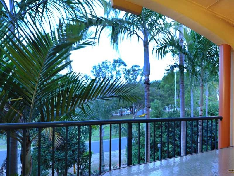 Unit 21/20 Island Drive, Cannonvale QLD 4802