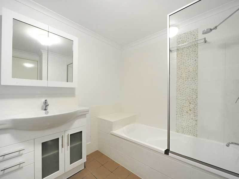 Unit 3/14 Waterson Way, Airlie Beach QLD 4802