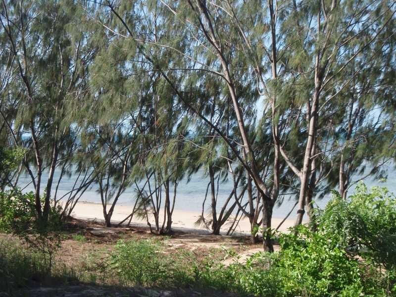 94 Gloucester Avenue, Hideaway Bay QLD 4800
