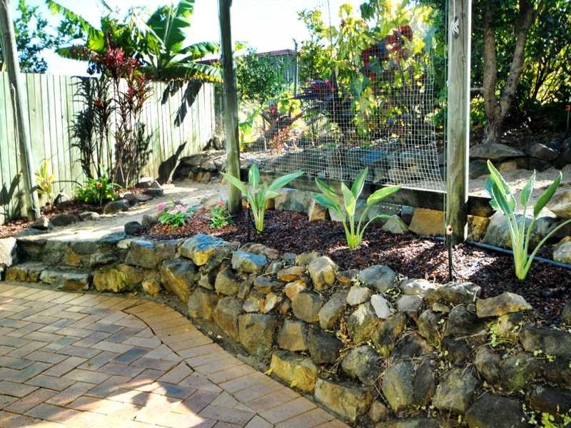 Unit 5/4 Border Drive, Cannonvale QLD 4802