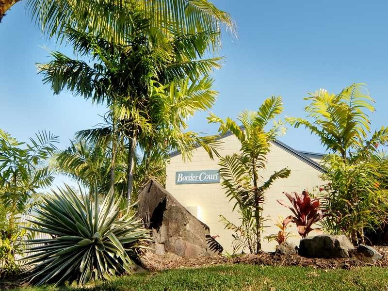 Unit 5/4 Border Drive, Cannonvale QLD 4802