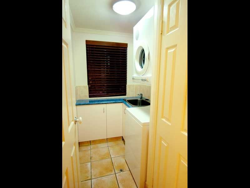 Unit 24/2 Nara Avenue, Airlie Beach QLD 4802