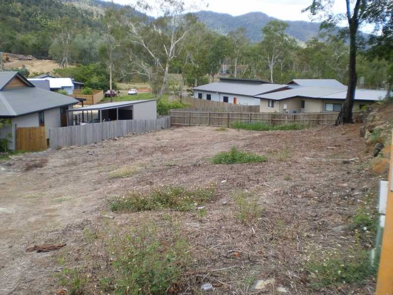 78 Country Road, Cannonvale QLD 4802