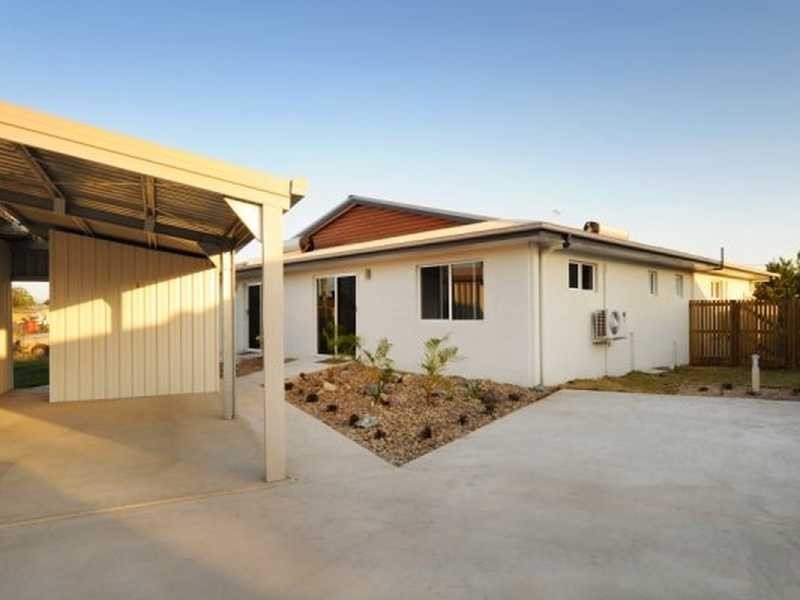 Unit 3 &4/35 Lurline Drive, Proserpine QLD 4800