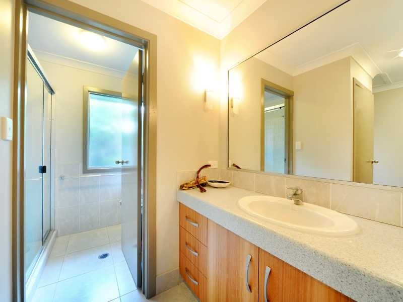 14 Wills Court, Cannonvale QLD 4802